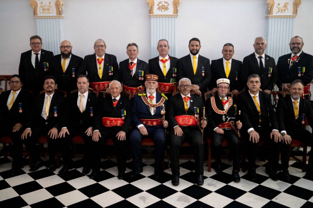 CONSELHO IMPERATRIZ M. LEOPOLDINA RECEBE VISITA OFICIAL E REALIZA INSTALAÇÃO DE NOVOS RECRUTAS EM SUZANO