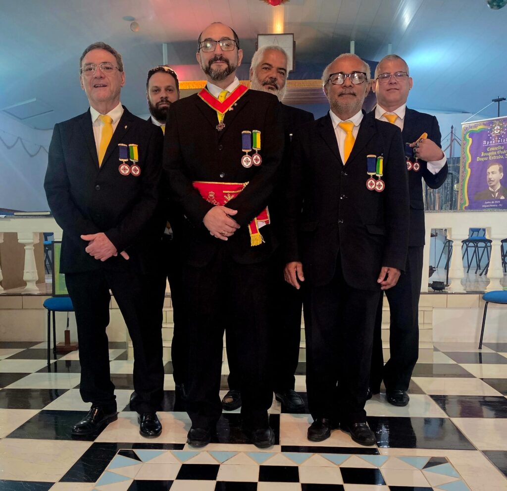 CONSELHO JOAQUIM OSÓRIO DUQUE ESTRADA Nº 28 REALIZA SESSÃO EM MIGUEL PEREIRA (RJ)